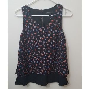 Banana Republic - Sleeveless Top S